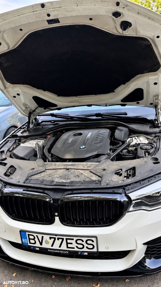 BMW Seria 5 540i AT - 21