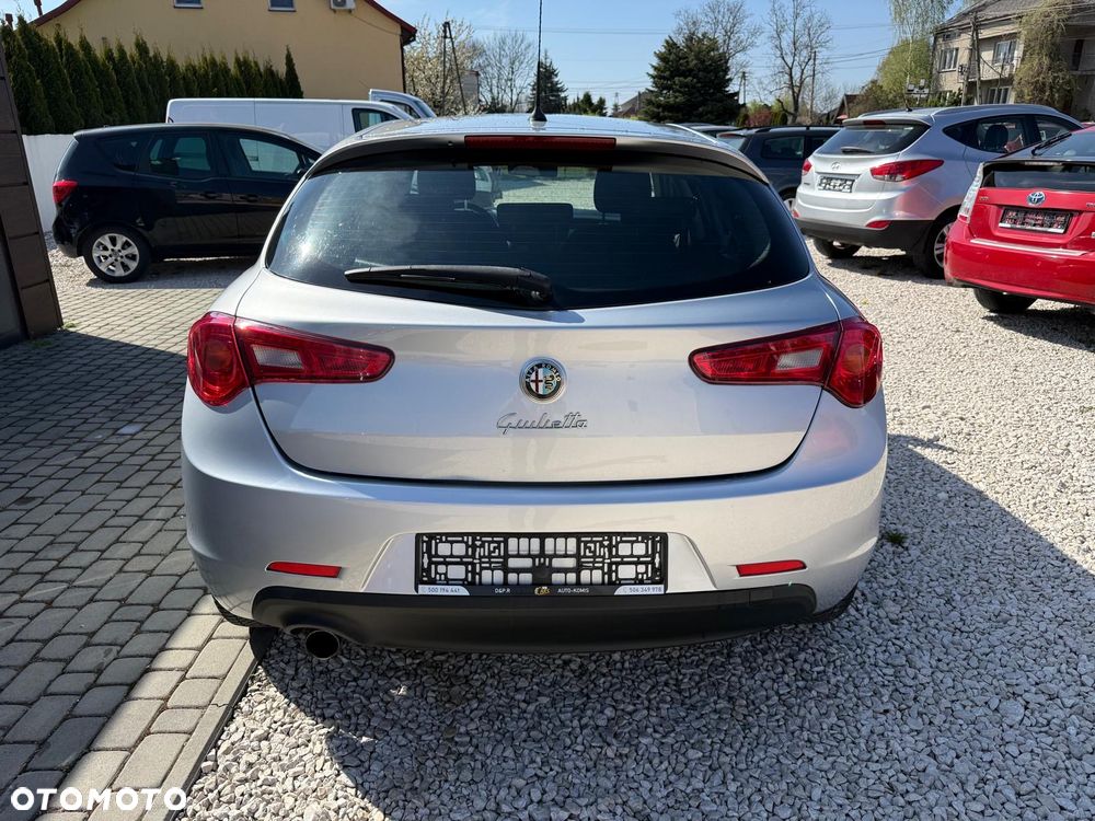 Alfa Romeo Giulietta 1.4 TB 16V Turismo - 6