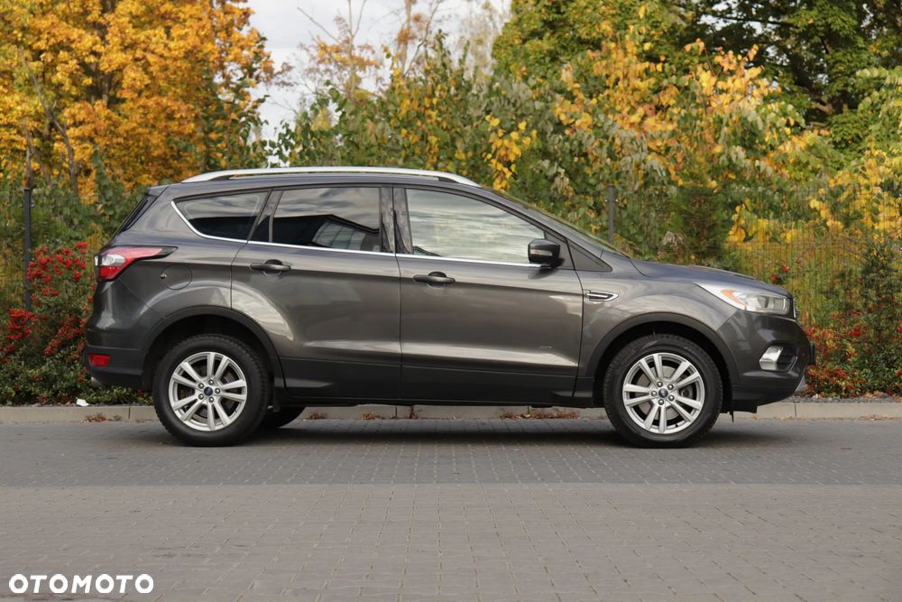 Ford Kuga - 9