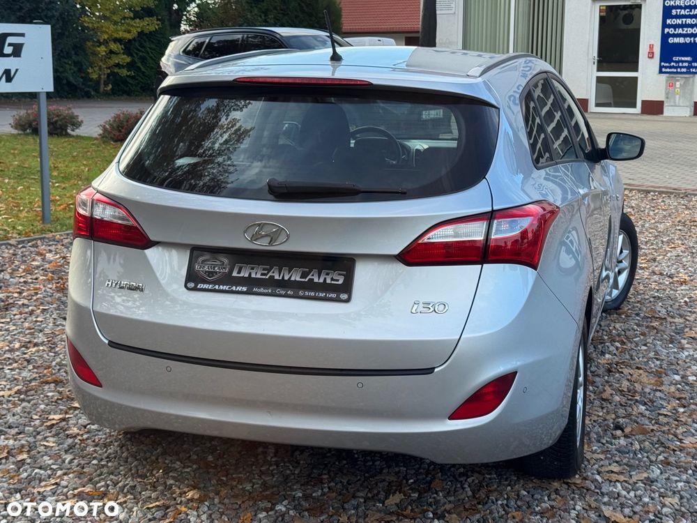 Hyundai i30 - 12