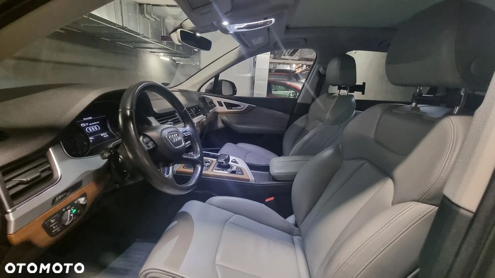Audi Q7 - 31