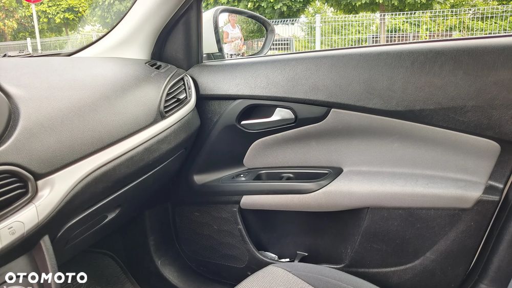 Fiat Tipo 1.4 16V Easy - 21