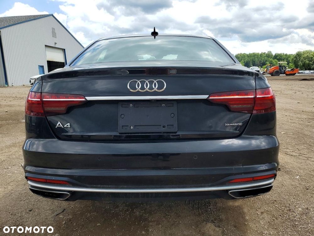 Audi A4 Limousine - 8