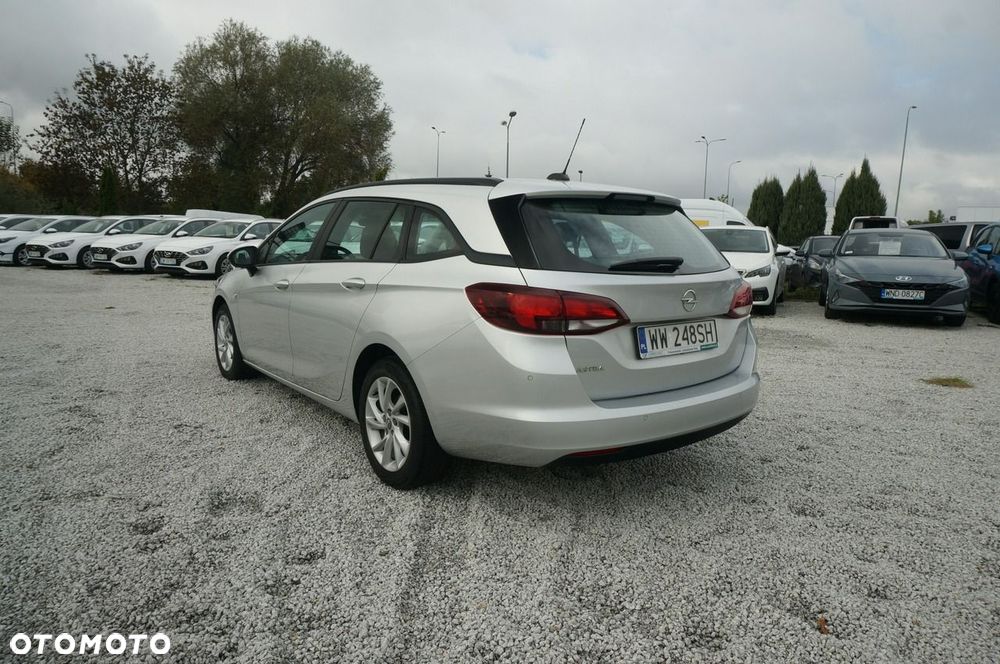 Opel Astra - 8