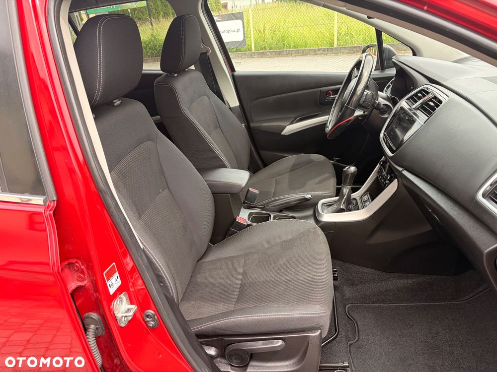 Suzuki SX4 S-Cross 1.0 T Premium - 17