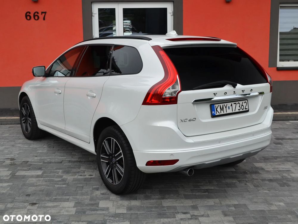 Volvo XC 60 D3 Drive-E Kinetic - 2