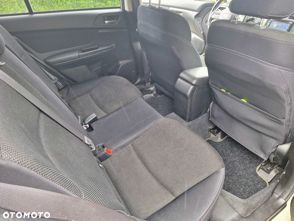 Subaru XV 2.0i Comfort - 11