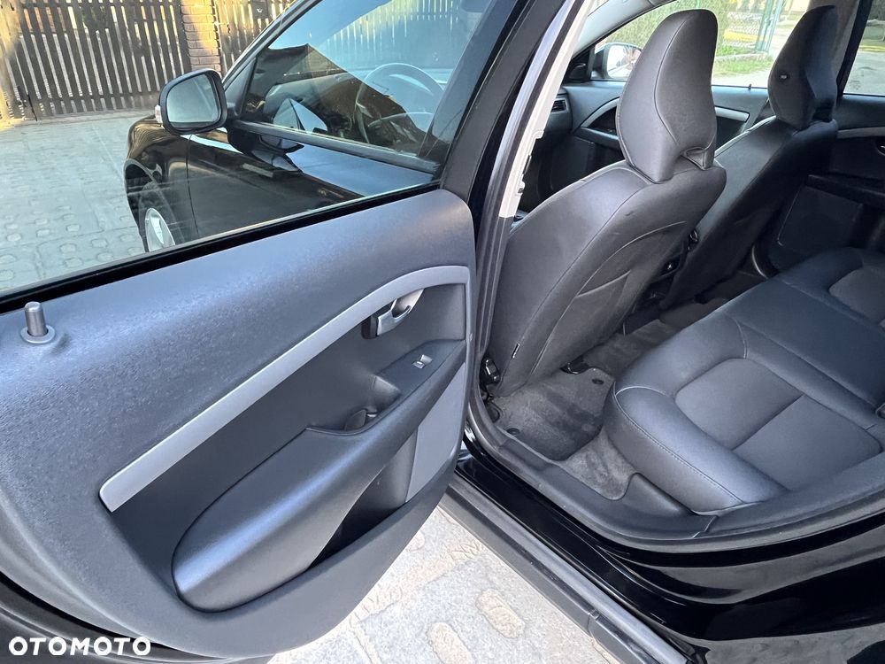 Volvo V70 2.0 - 9