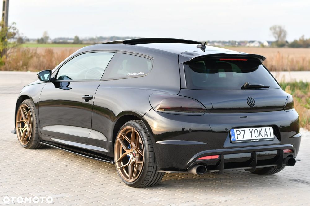 Volkswagen Scirocco 2.0 TSI R - 19