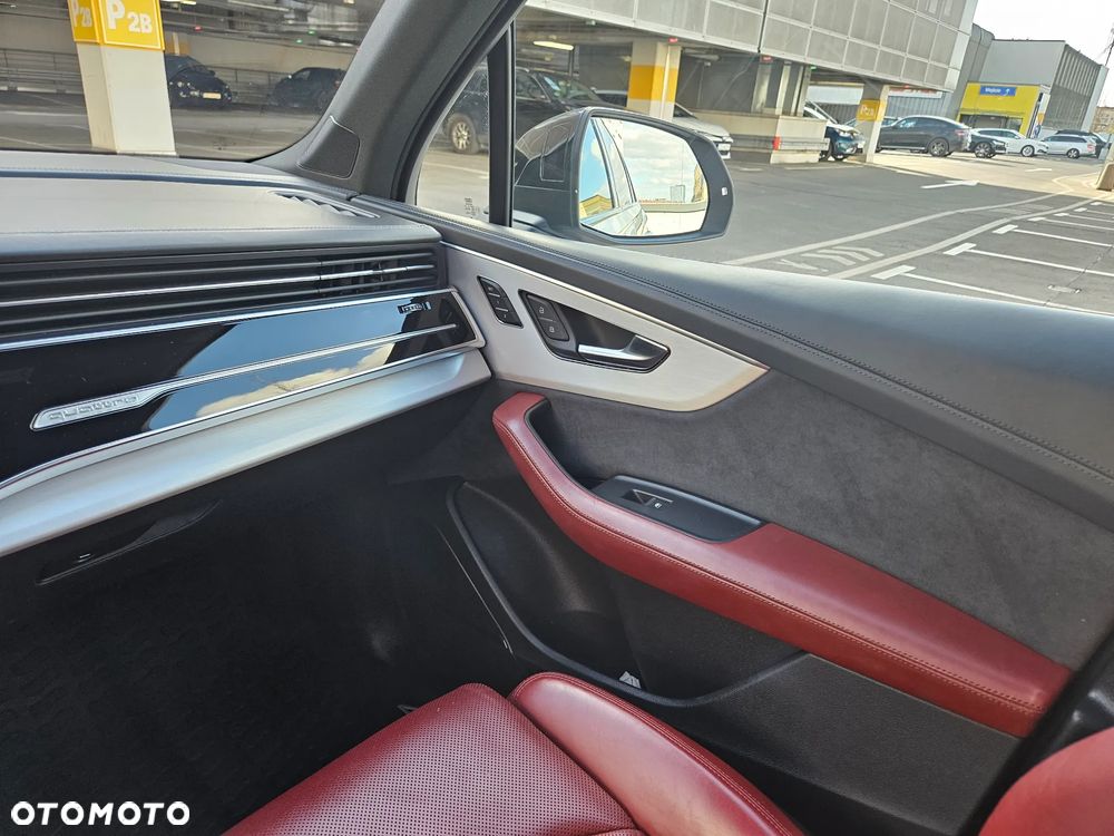 Audi SQ7 - 19