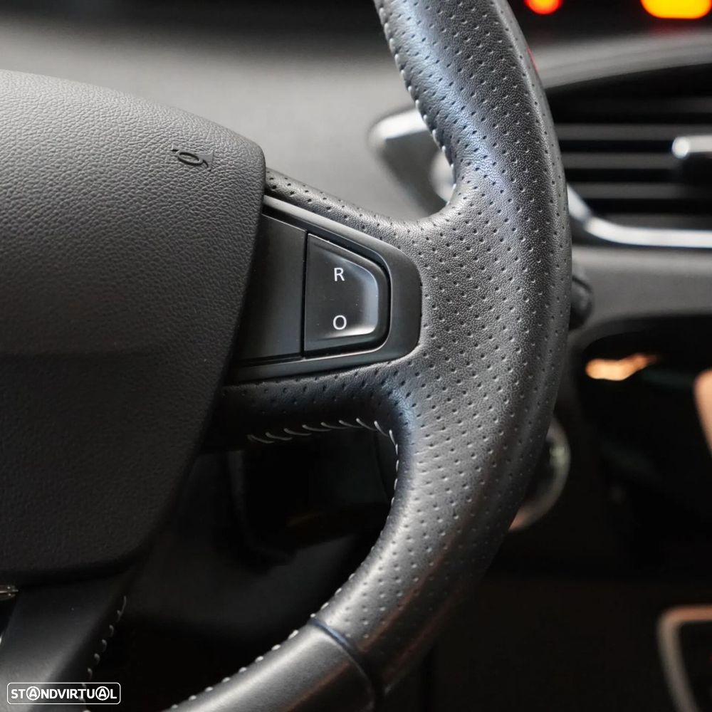 Renault Scénic 1.2 TCE Expression SS - 28