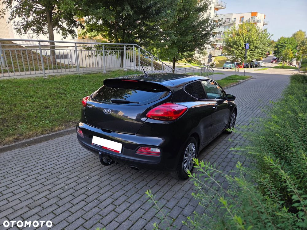 Kia ProCeed - 4
