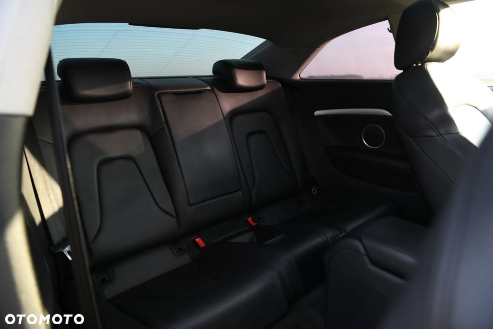 Audi A5 Coupé 2.0 TFSI quattro S tronic - 25