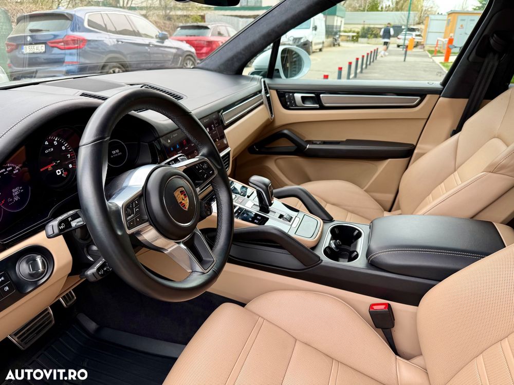 Porsche Cayenne S - 19