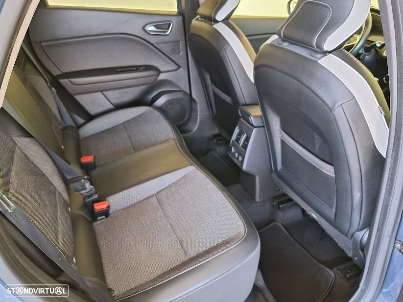 Renault Captur 1.5 dCi Exclusive - 11