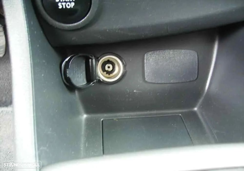 Renault Clio 0.9 TCE Limited - 26