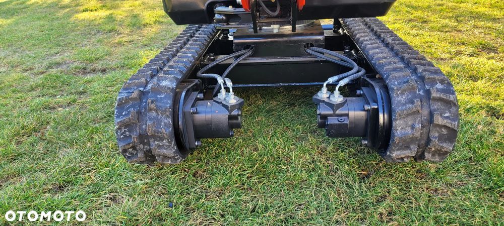 Inny Yufan YFT 15  Kabina - 13