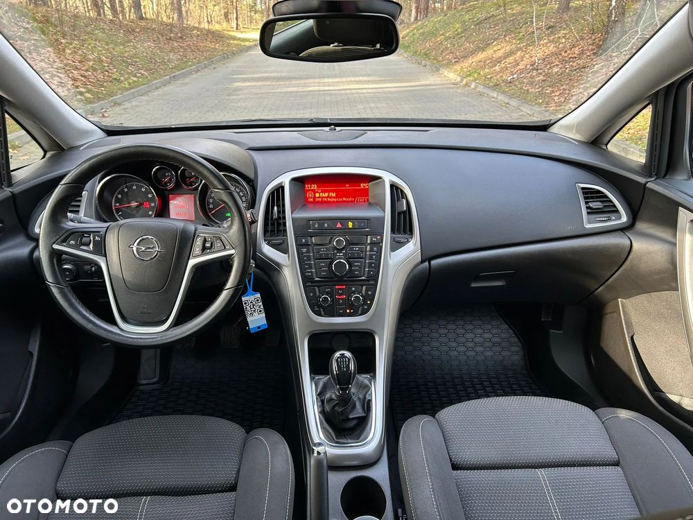 Opel Astra 1.6 Edition 111 Jahre - 16