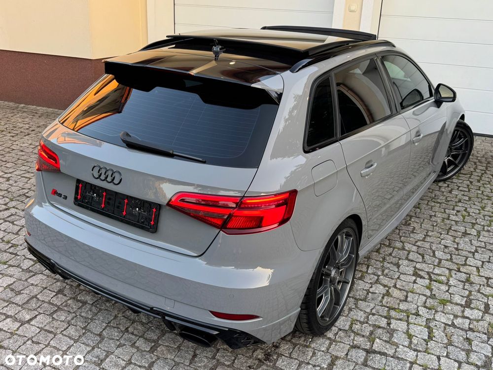 Audi RS3 Sportback S tronic - 14