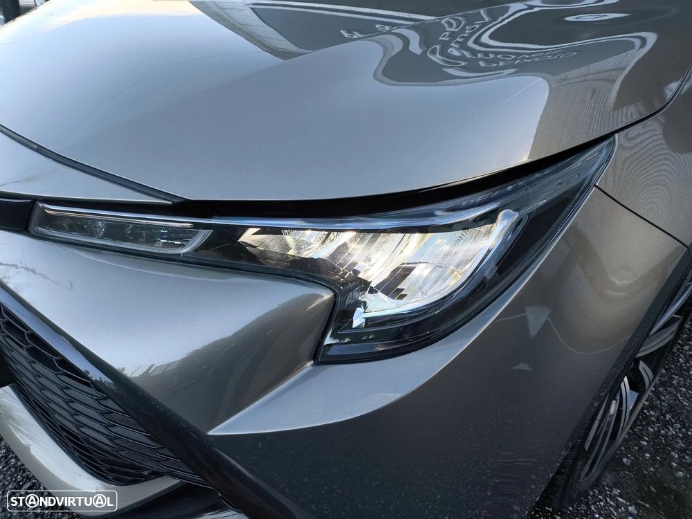 Toyota Corolla Touring Sports 1.8 Hybrid Comfort+P.Sport - 24