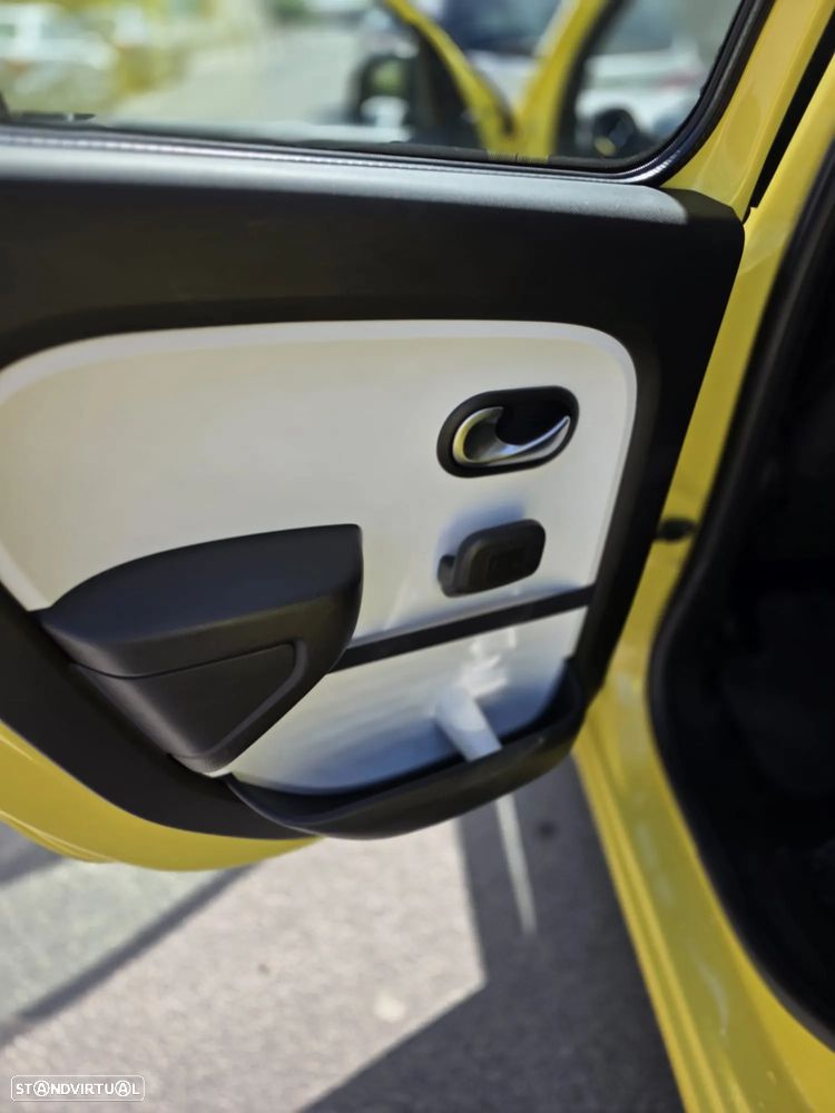 Renault Twingo - 12
