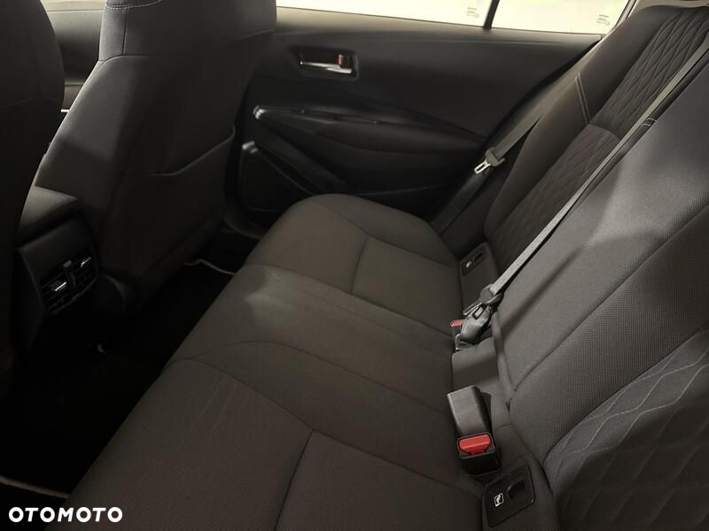 Toyota Corolla - 20