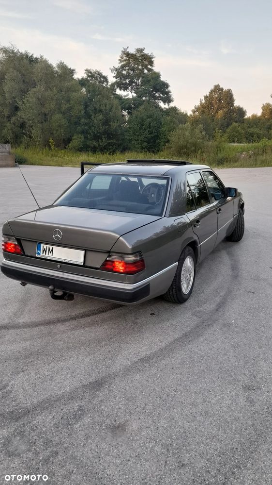 Mercedes-Benz W124 (1984-1993) - 7