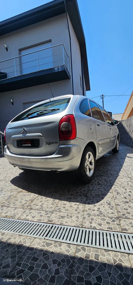 Citroën Xsara 1.6i 16V Exclusive - 4