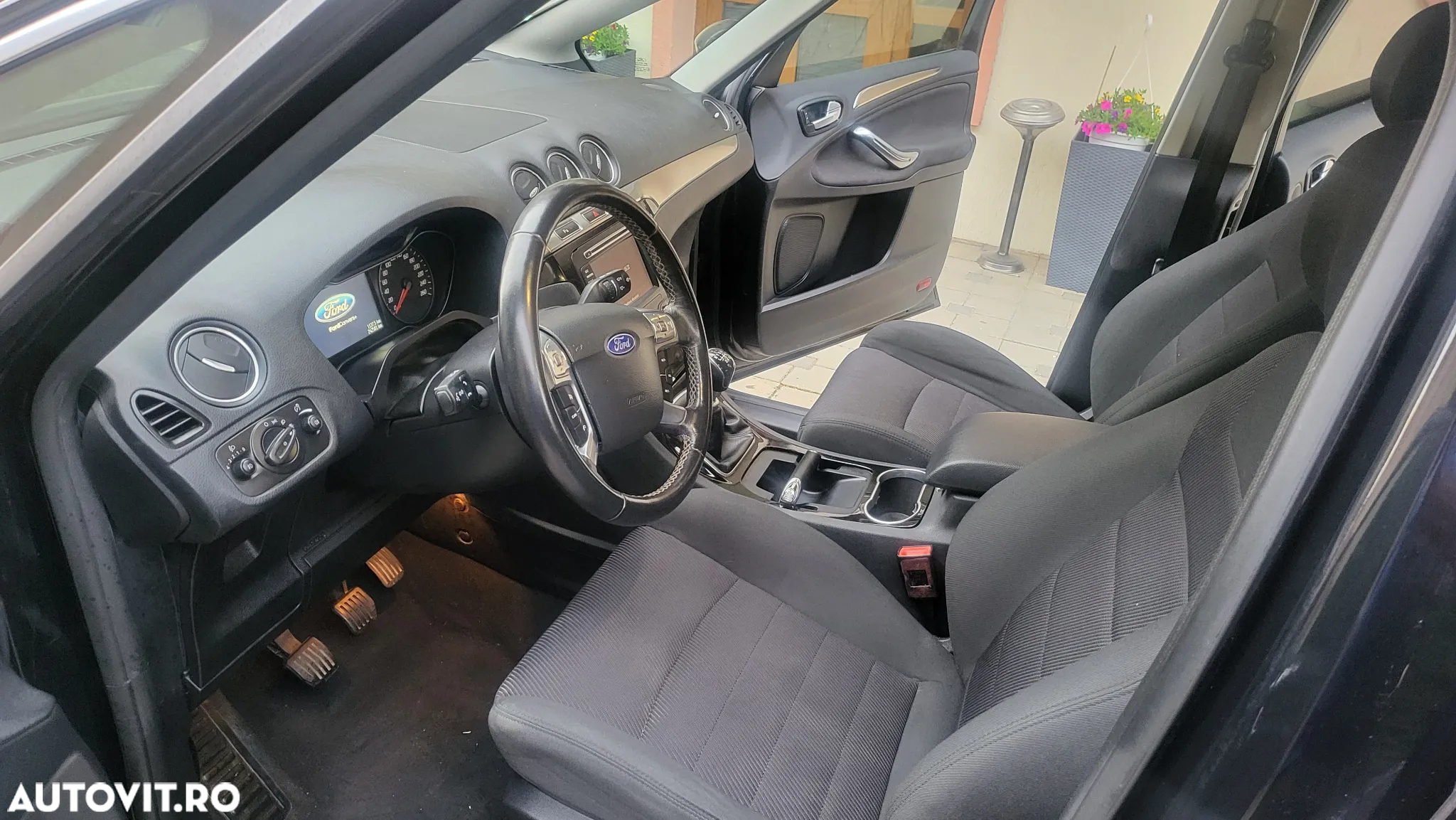 Ford S-Max 2.0 TDCi Titanium - 30