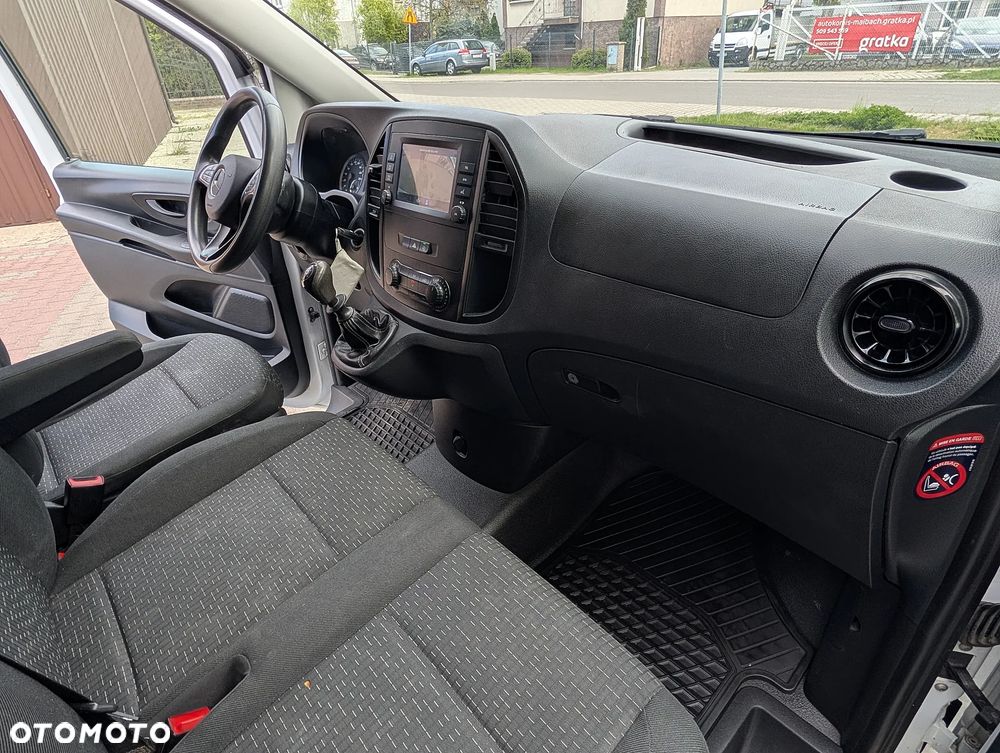 Mercedes-Benz Vito 110CDI long! 3-miejsca! klima! kamera! - 18