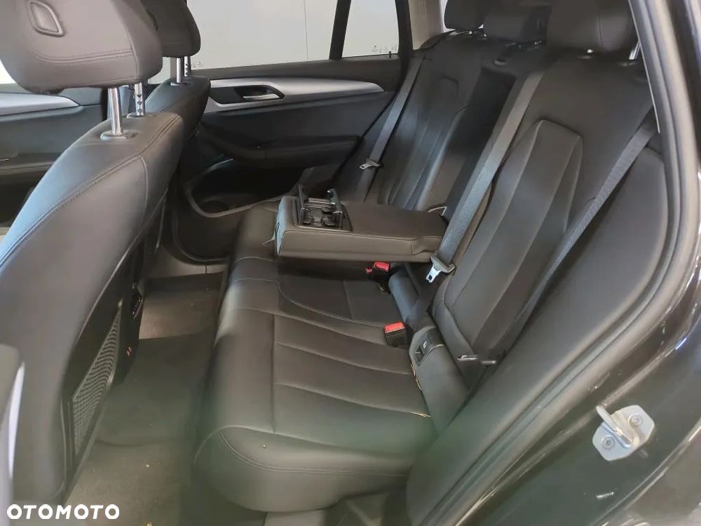 BMW X4 xDrive20i sport - 7