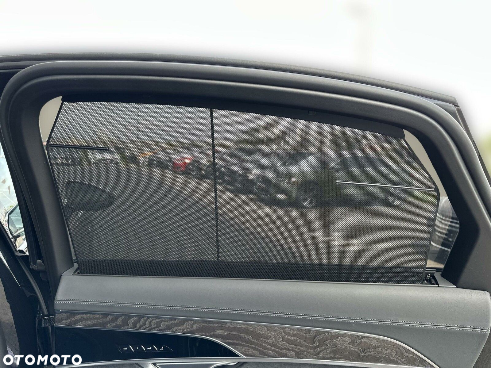 Audi A8 - 35