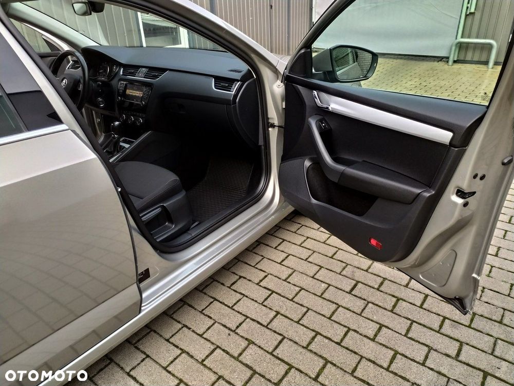 Skoda Octavia 1.4 TSI Edition DSG - 27