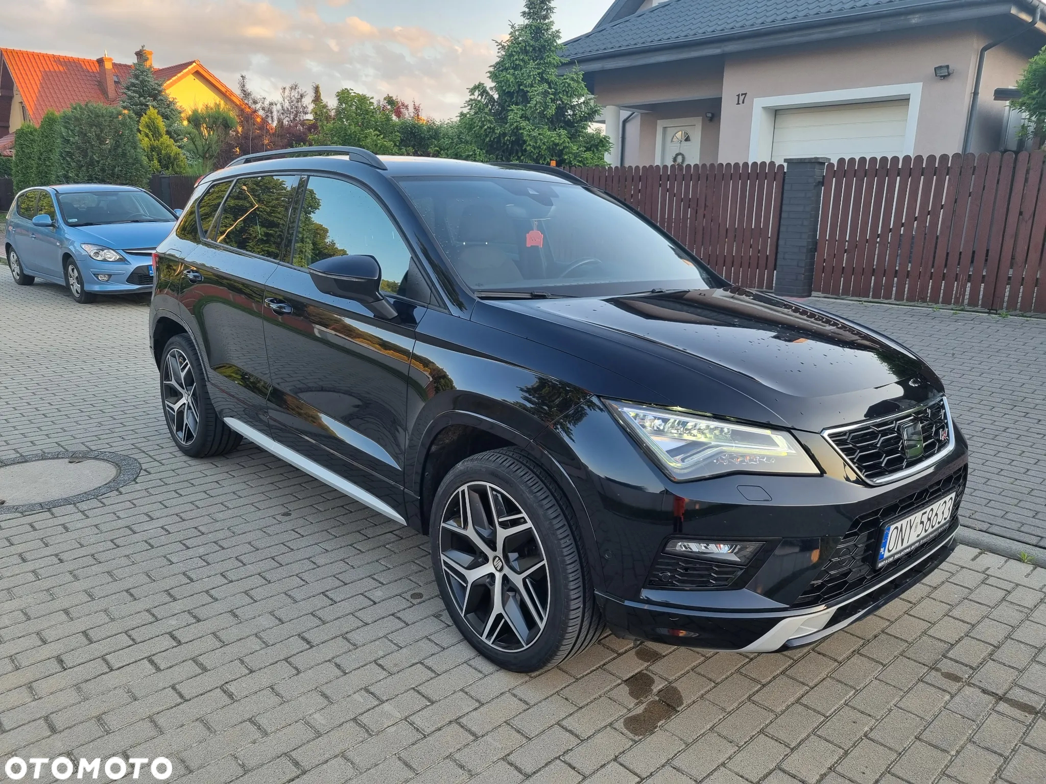 Seat Ateca 2.0 TSI 4Drive DSG OPF FR BLACK EDITION - 3