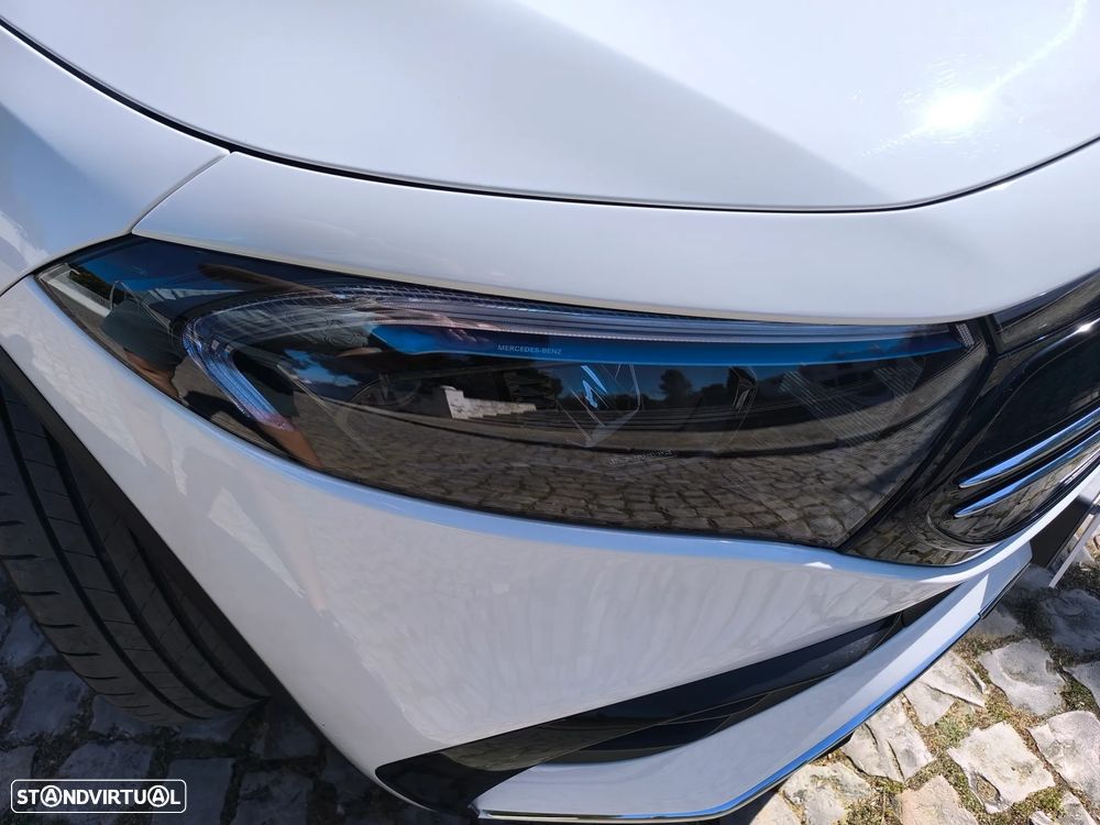 Mercedes-Benz EQB 250+ AMG Line - 21