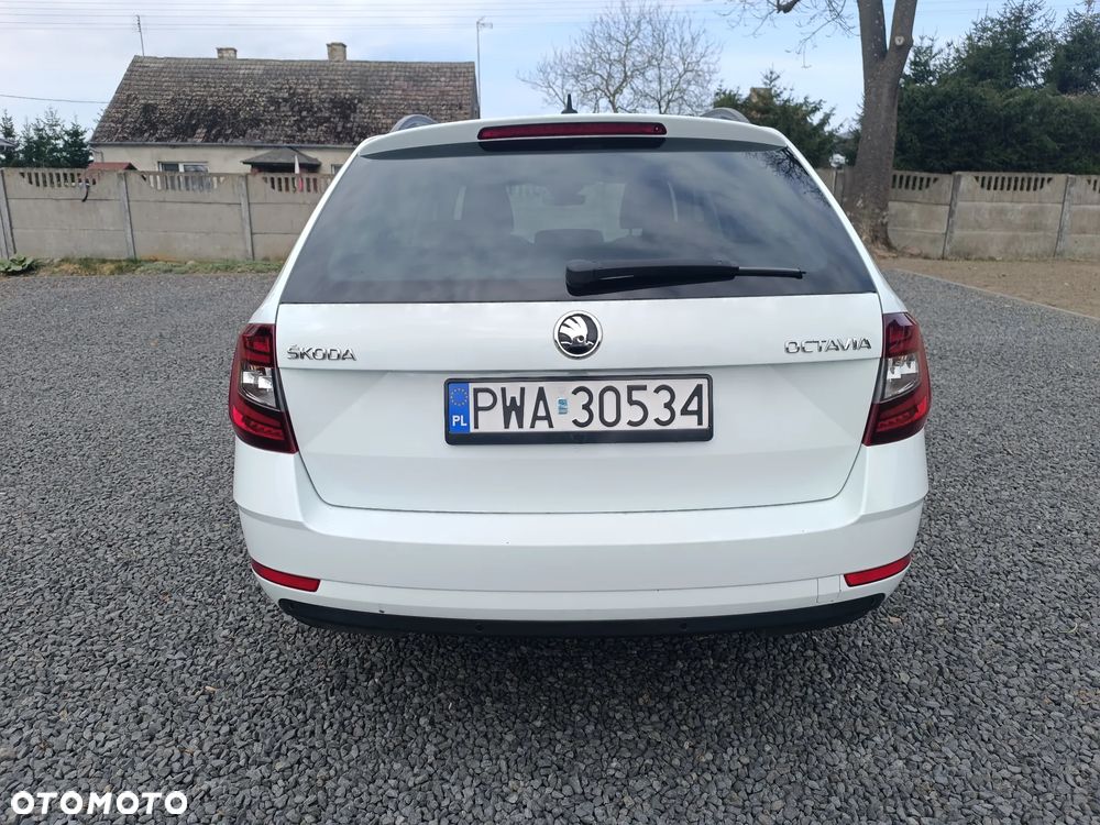 Skoda Octavia 2.0 TDI DSG Drive - 6