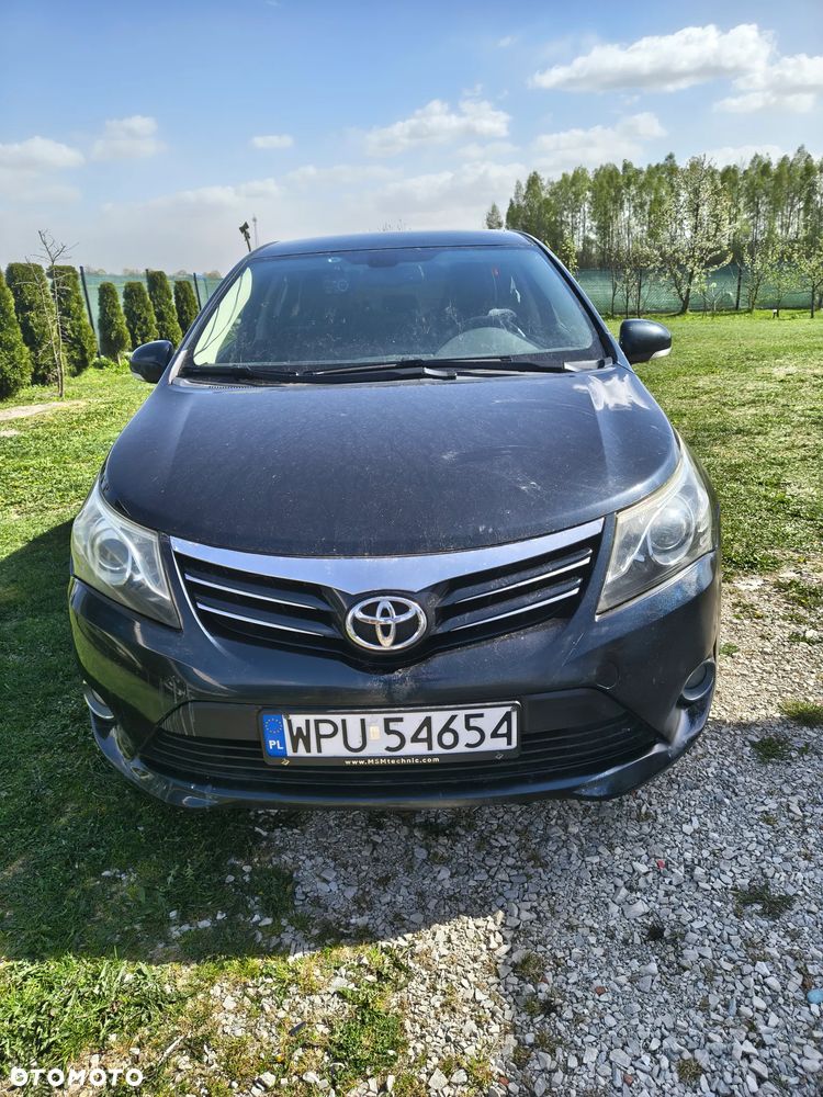 Toyota Avensis 2.0 D-4D Edition - 2