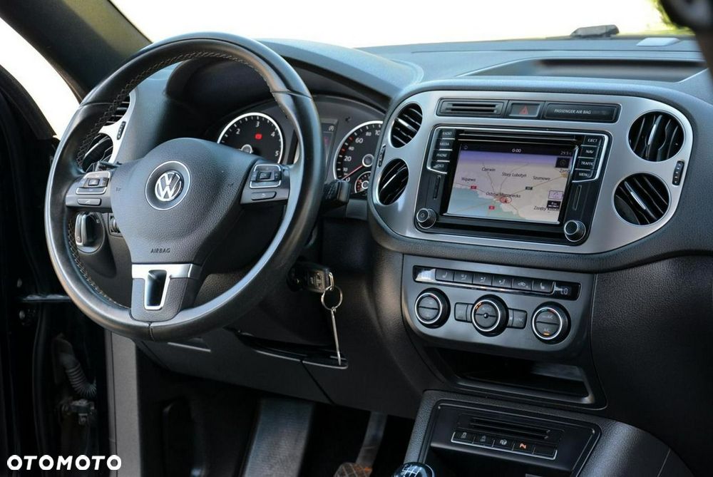 Volkswagen Tiguan 2.0 TDI SCR BlueMotion Technology Lounge Sport & Style - 17