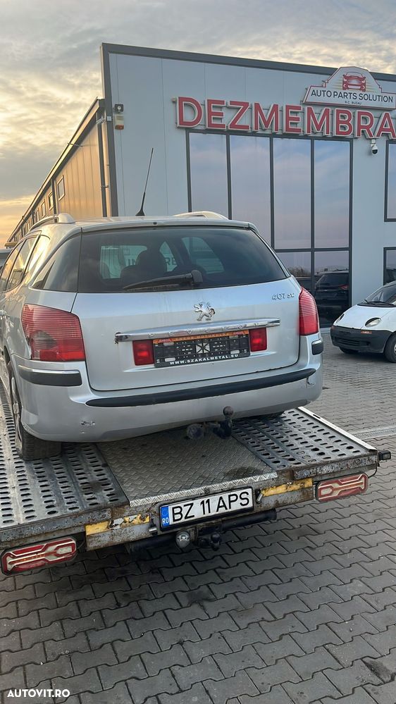 Dezmembram Peugeot 407 SW 2.2 benzina din 2007 - 3