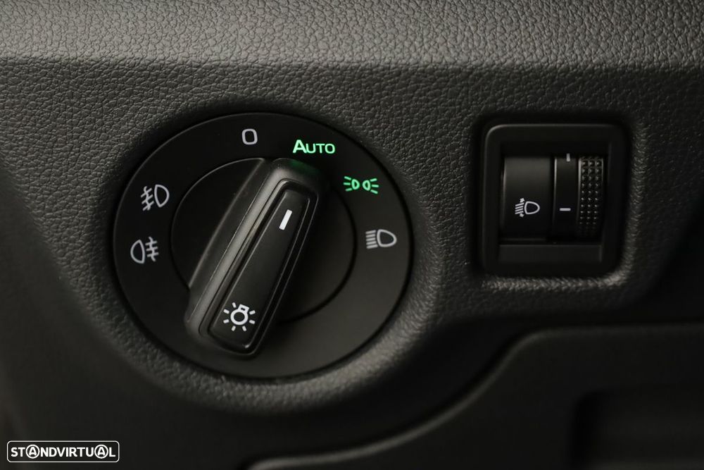 Skoda Kamiq 1.0 TSI DSG - 18