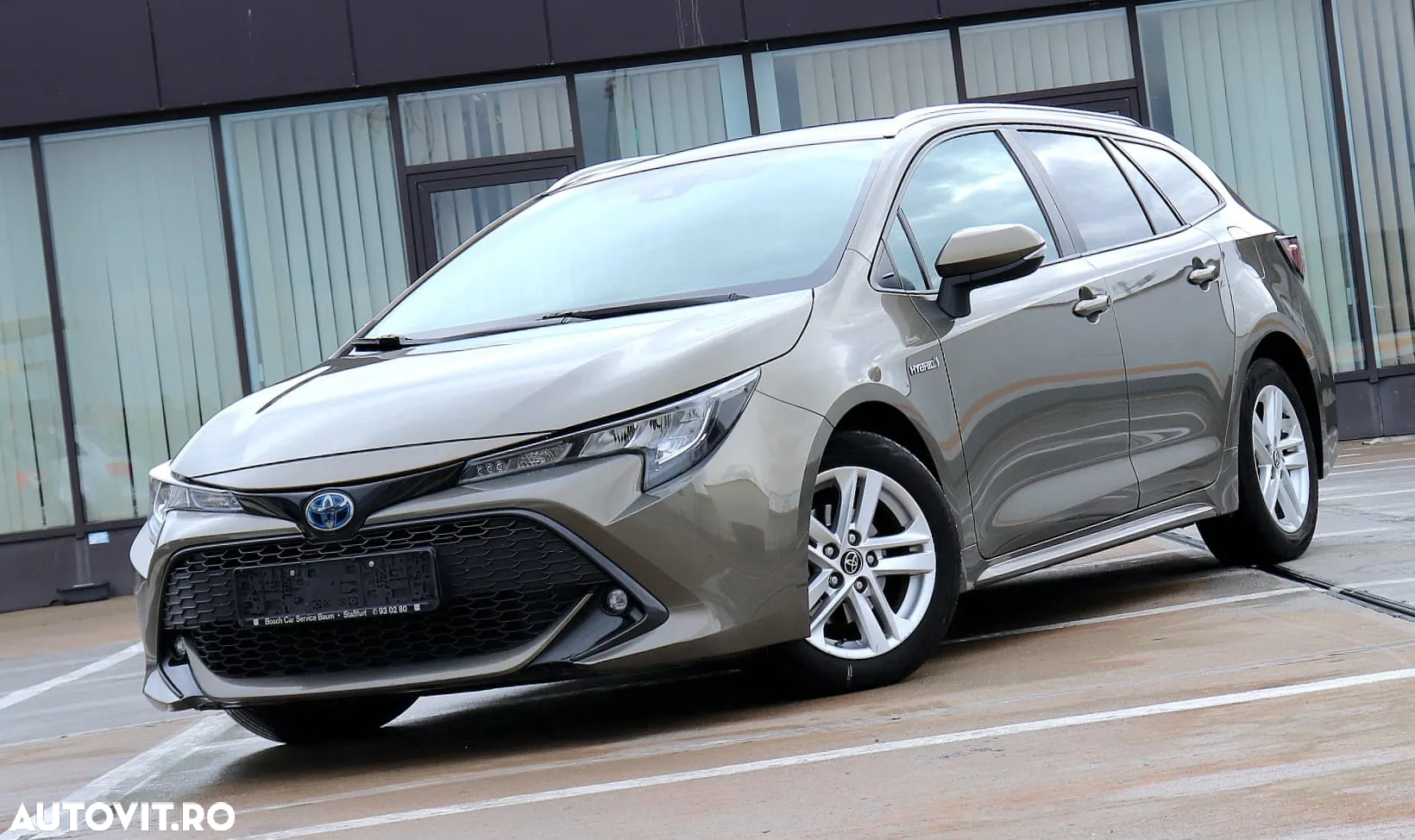 Toyota Corolla 1.8 Hybrid Comfort - 3