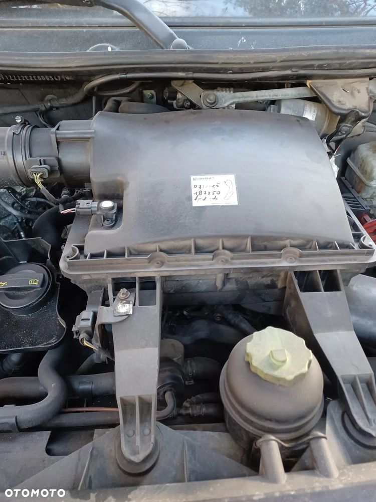 Volkswagen Crafter - 9