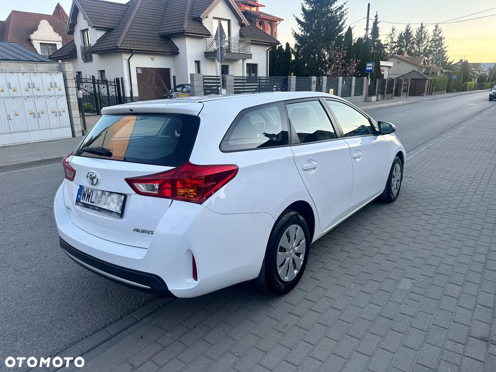 Toyota Auris 1.4 D-4D Active - 4