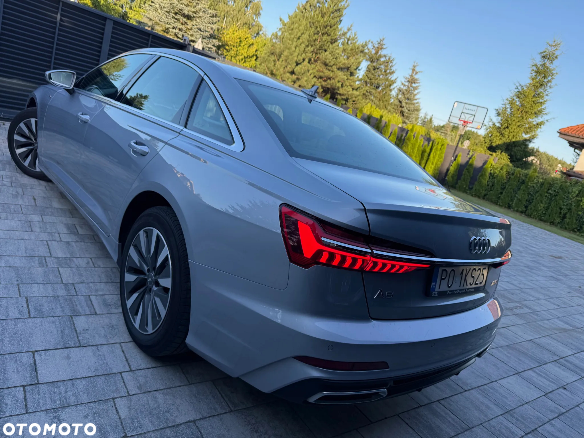 Audi A6 - 4