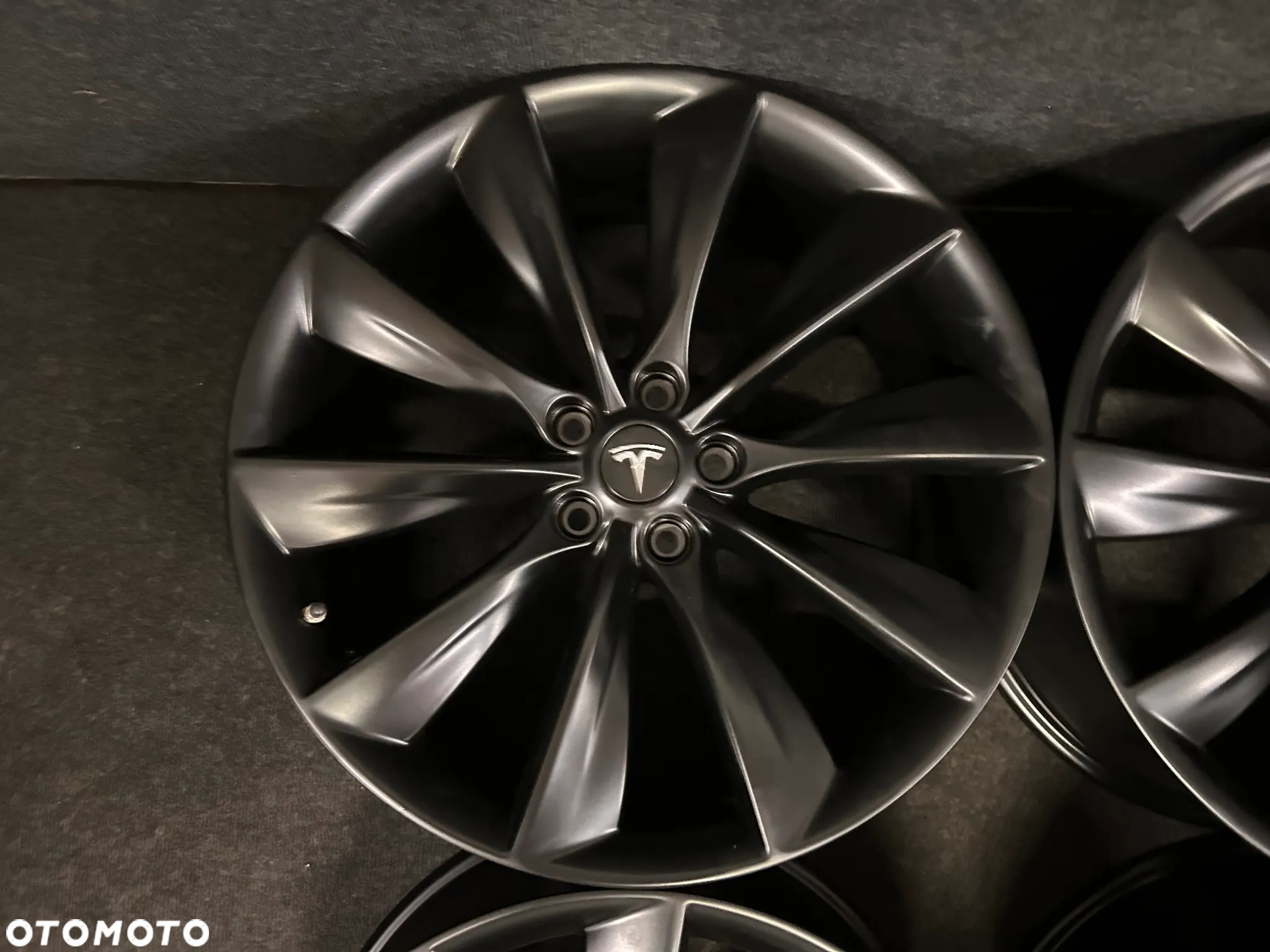 Alufelgi Tesla Model S Turbina 21 cali 5x120 4szt. Dwie szerokości z czujnikami! Ładne! - 13