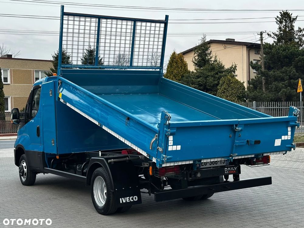 Iveco Daily 3.0 150KM/WYWROTKA/2016R/NISKI PRZEBIEG 143.960KM!/35C15/SKRZYNKA/WYJĄTKOWY KOLOR/BLIŹNIAK/KLIMA - 4