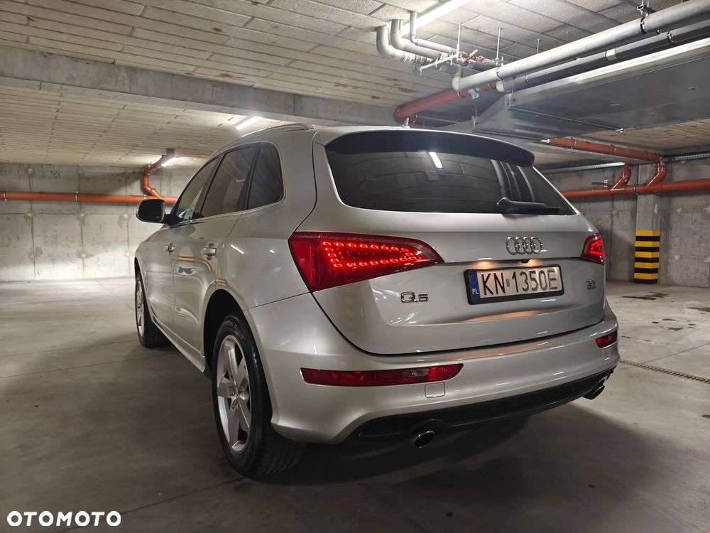 Audi Q5 3.2 FSI Quattro S tronic - 12