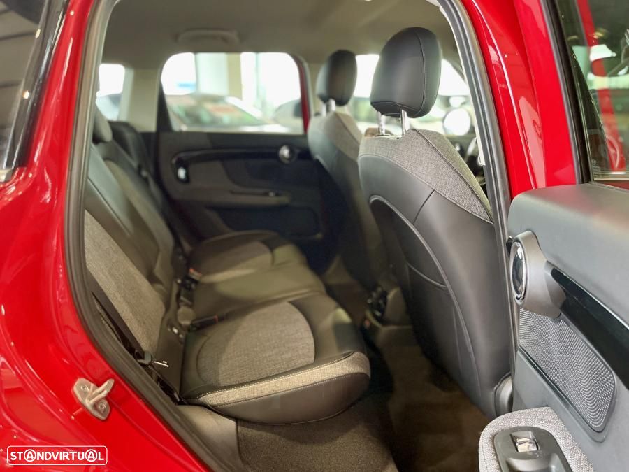 MINI Countryman Cooper SE ALL4 Auto - 31