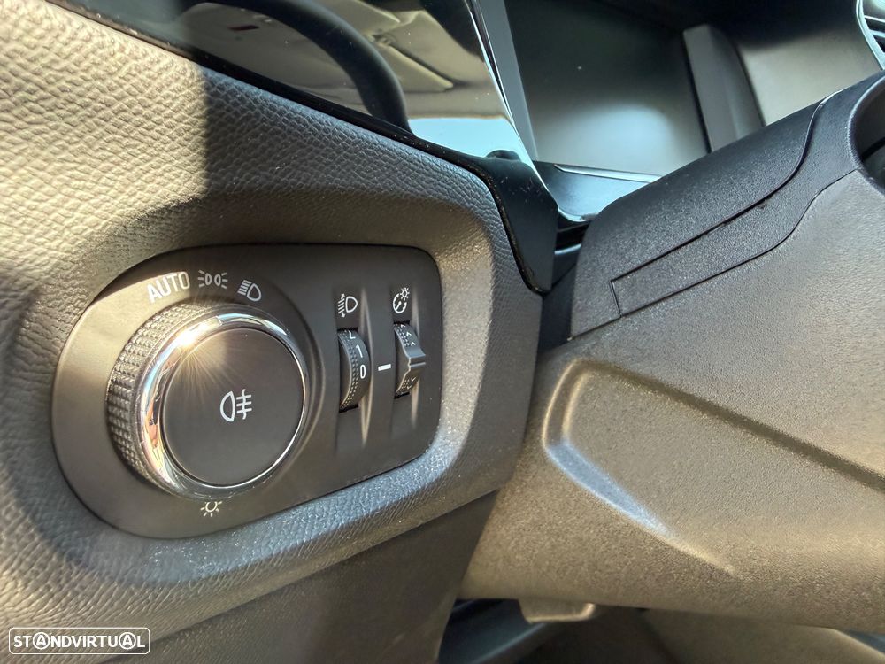 Opel Corsa-e Elegance - 27