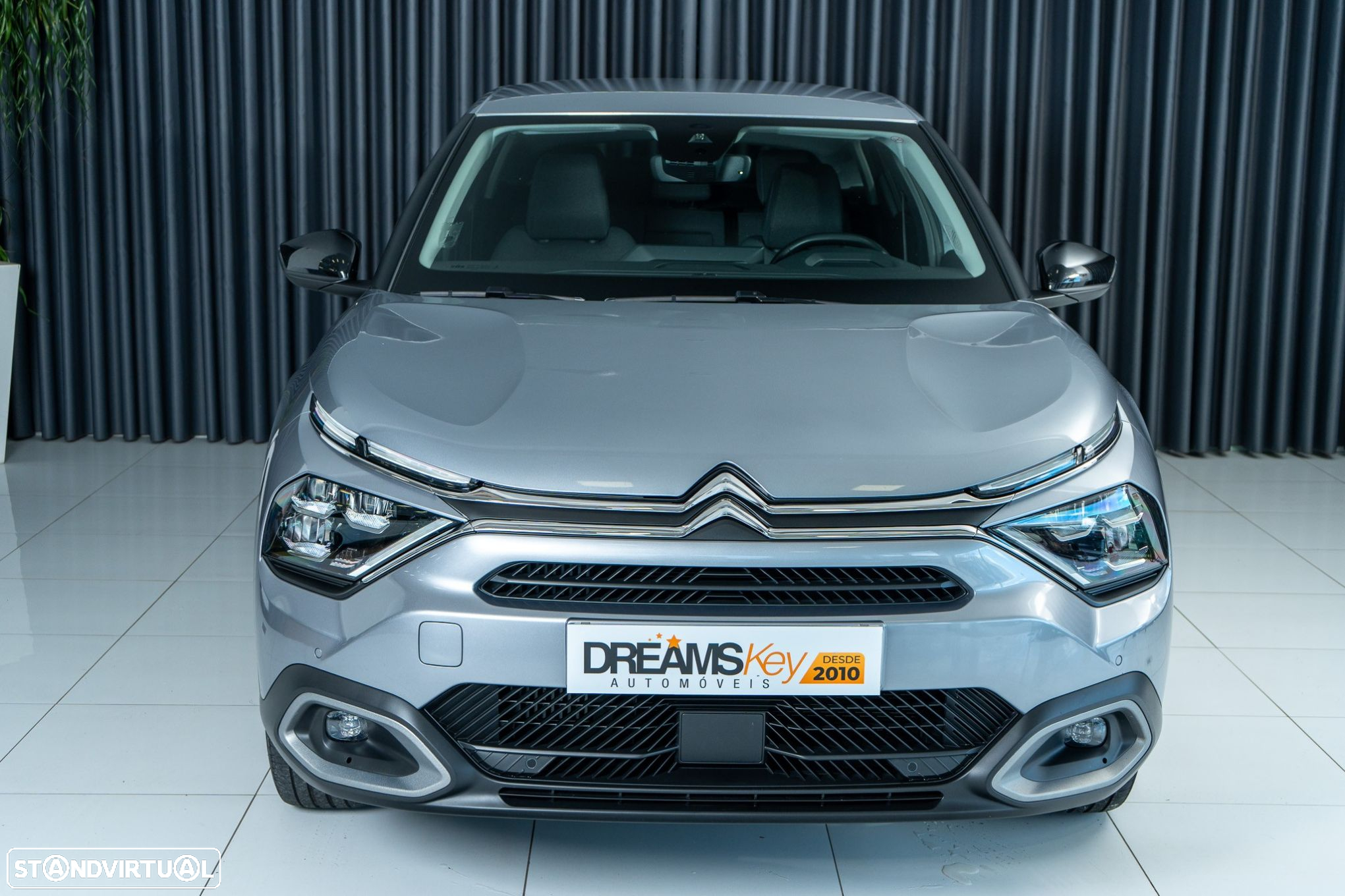 Citroën C4 1.2 PureTech Shine - 2